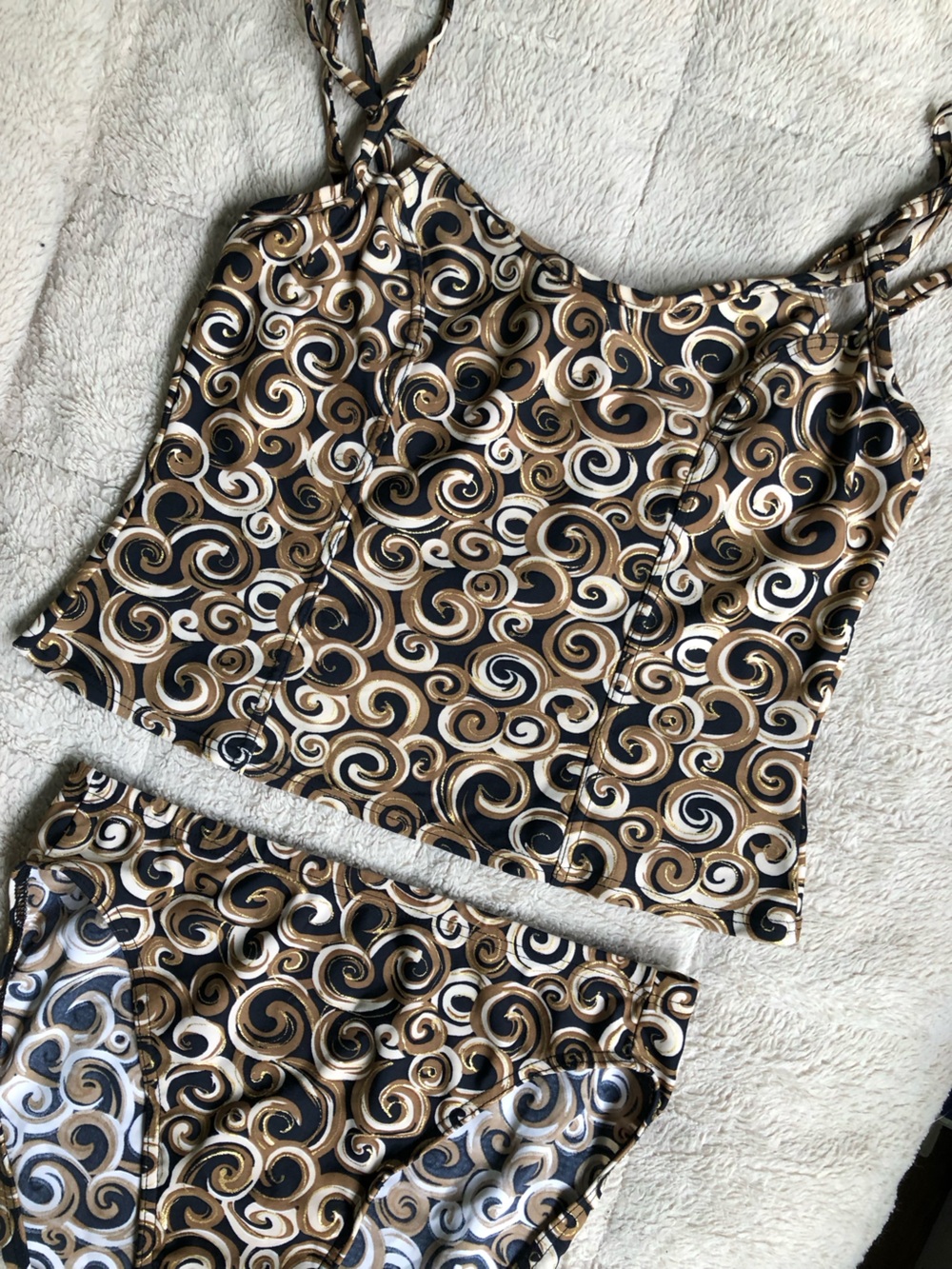 90s Y2K Swirl Print Retro Two-Piece Tankini Swim Set in Black, Gold & White - Picture 3 of 14